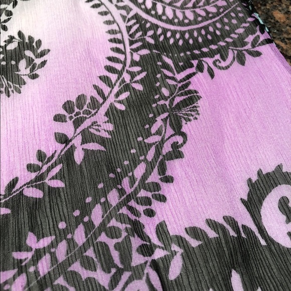 Classy Blouse XSmall - Picture 5 of 5